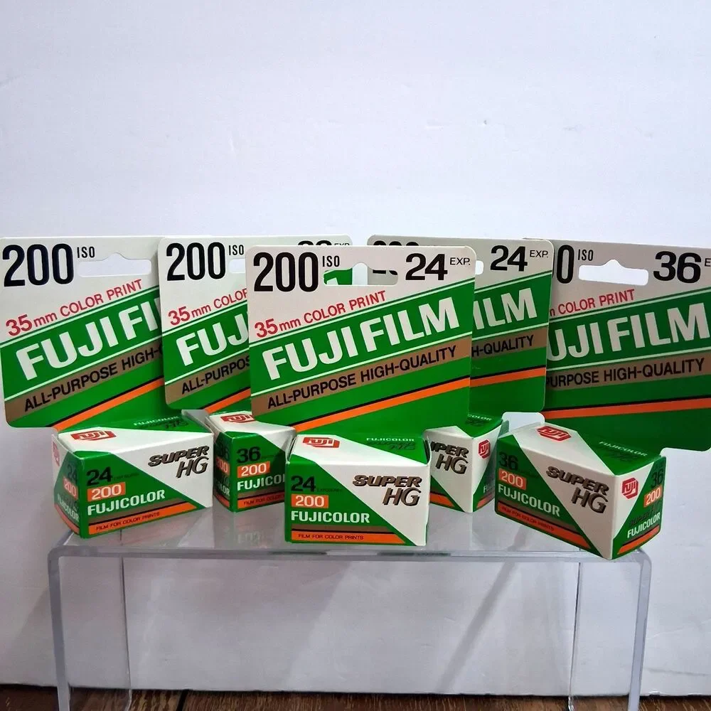 5 Vintage FUJIFILM 35mm Fujicolor Super HQ 200 Speed 24 Exp. Film NOS (expired)